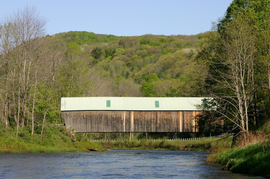 The Lincoln Inn & Restaurant At The Covered Bridge Woodstock Exterior foto